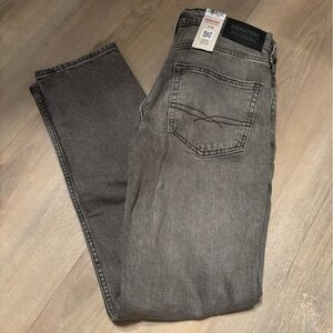 Signature by Levi Strauss Men's Gray Straight Jeans